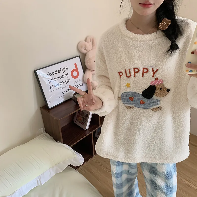 Set Pakaian Rumah Wanita Lengan Bulat Kartun Bulu Beras Musim Dingin Tebal Model Baru · Grosir · OEM · Pengiriman Global - Detail 1