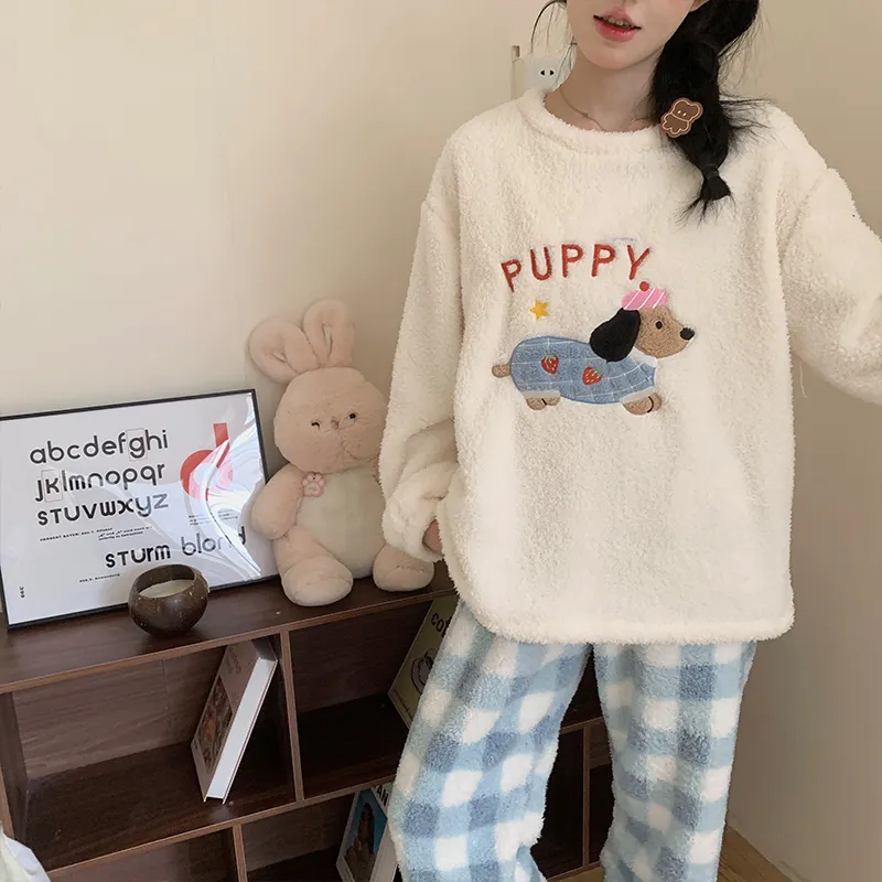 Set Pakaian Rumah Wanita Lengan Bulat Kartun Bulu Beras Musim Dingin Tebal Model Baru · Grosir · OEM · Pengiriman Global