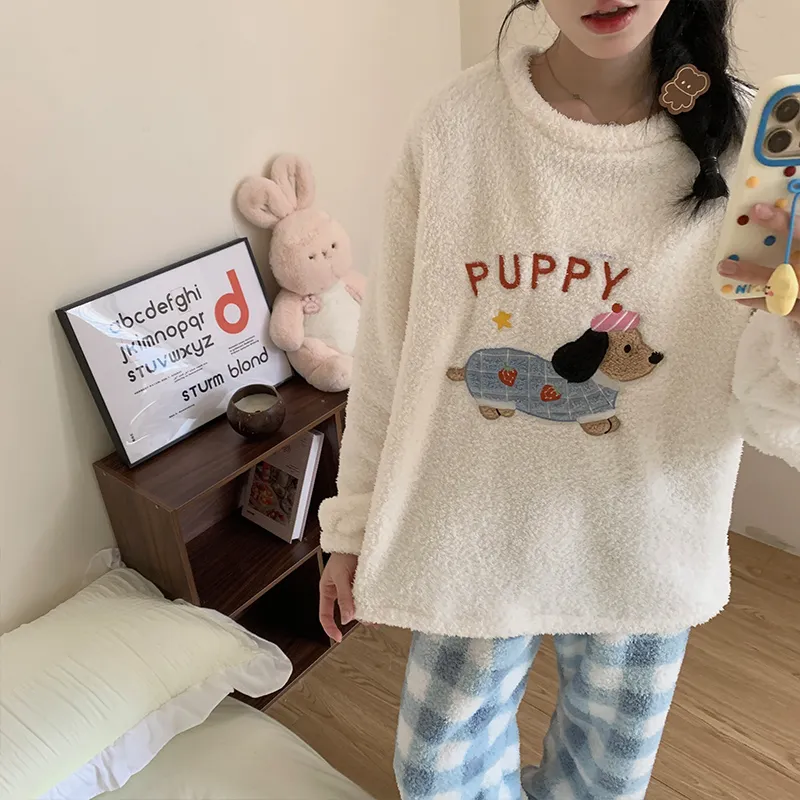Set Pakaian Rumah Wanita Lengan Bulat Kartun Bulu Beras Musim Dingin Tebal Model Baru · Grosir · OEM · Pengiriman Global - View 2