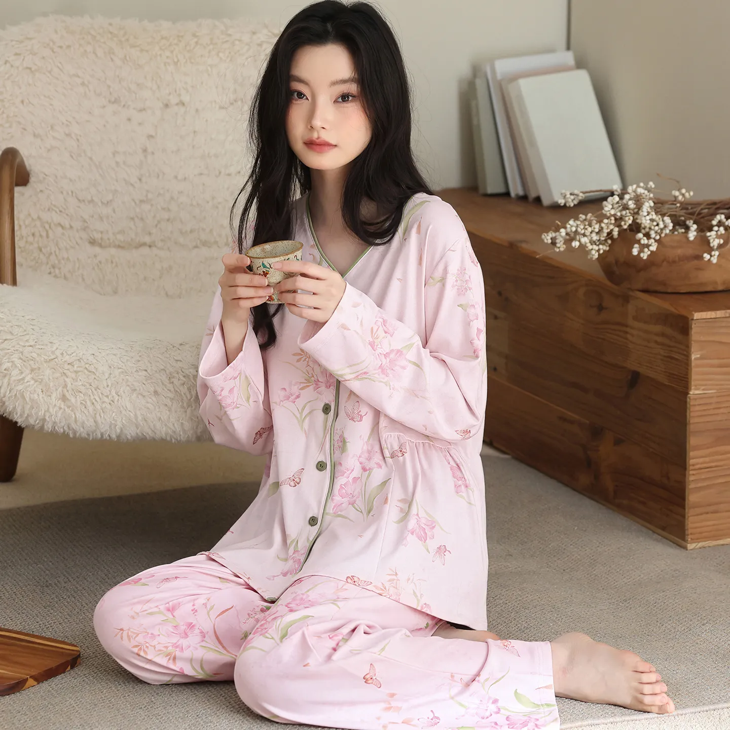 New Women's Fashion Pure Cotton New Chinese Style Floral V-Neck Cardigan Wearable Outside Loungewear Set · Wholesale · OEM · Worldwide Shipping - View 3