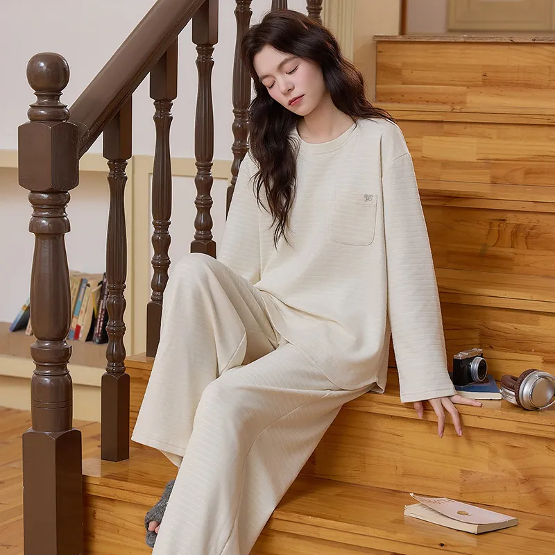 Cashmere Silk Pajamas Women Winter New Thickened Warm Long Sleeve Cartoon Girl Outer Wear Homewear Set · Wholesale · OEM · Worldwide Shipping - Detail 3