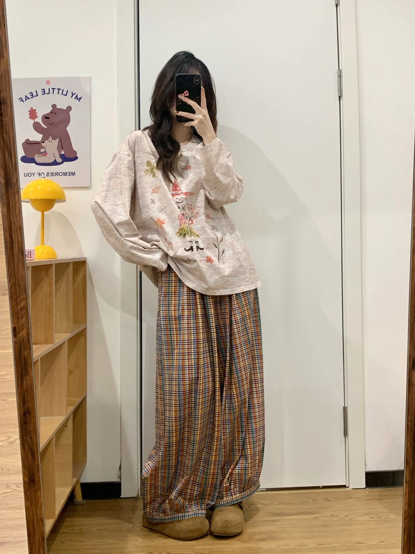 2026 New Autumn German Velvet Cartoon Long Sleeve Summer Pajama Sweet Design Wearable Plaid Loose Set · Wholesale · OEM · Worldwide Shipping - Detail 11
