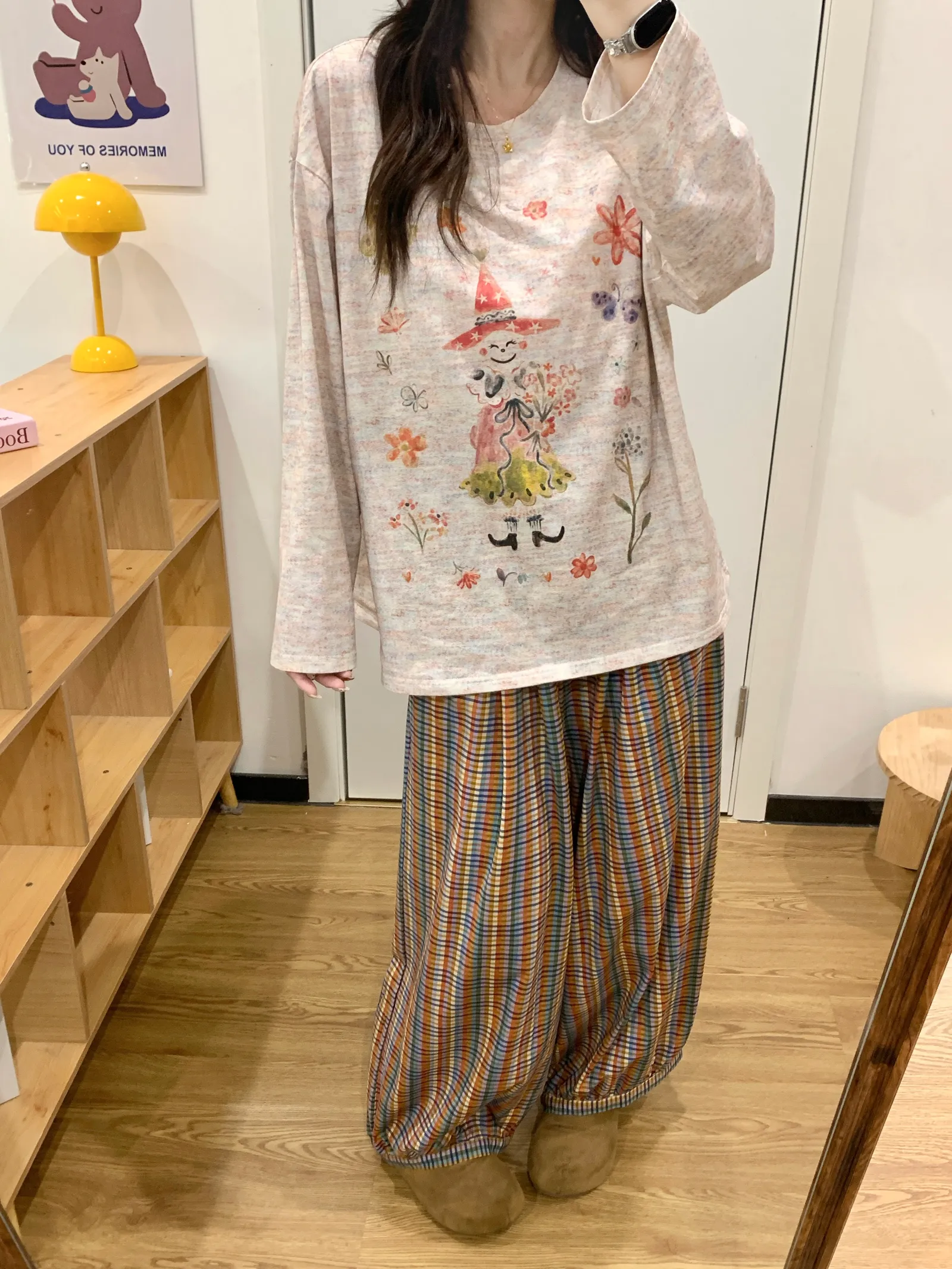 2026 New Autumn German Velvet Cartoon Long Sleeve Summer Pajama Sweet Design Wearable Plaid Loose Set · Wholesale · OEM · Worldwide Shipping - Detail 9