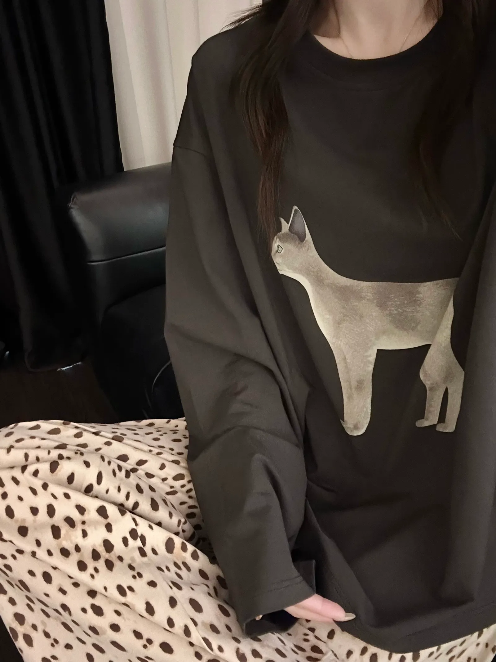 2026 New Autumn German Velvet Cartoon Long Sleeve Summer Pajama Sweet Design Wearable Cat Loose Set · Wholesale · OEM · Worldwide Shipping - View 3