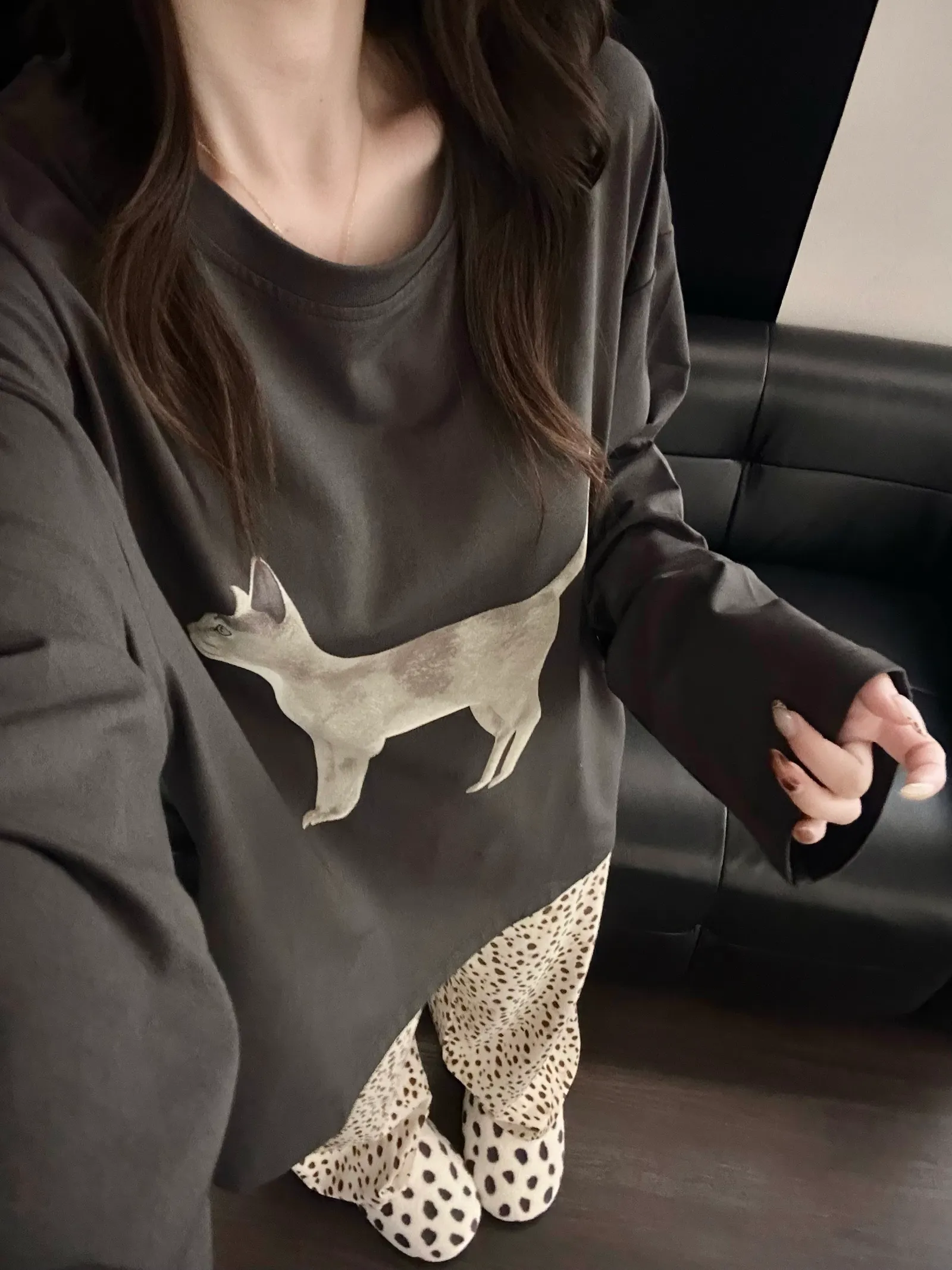 2026 New Autumn German Velvet Cartoon Long Sleeve Summer Pajama Sweet Design Wearable Cat Loose Set · Wholesale · OEM · Worldwide Shipping - View 1