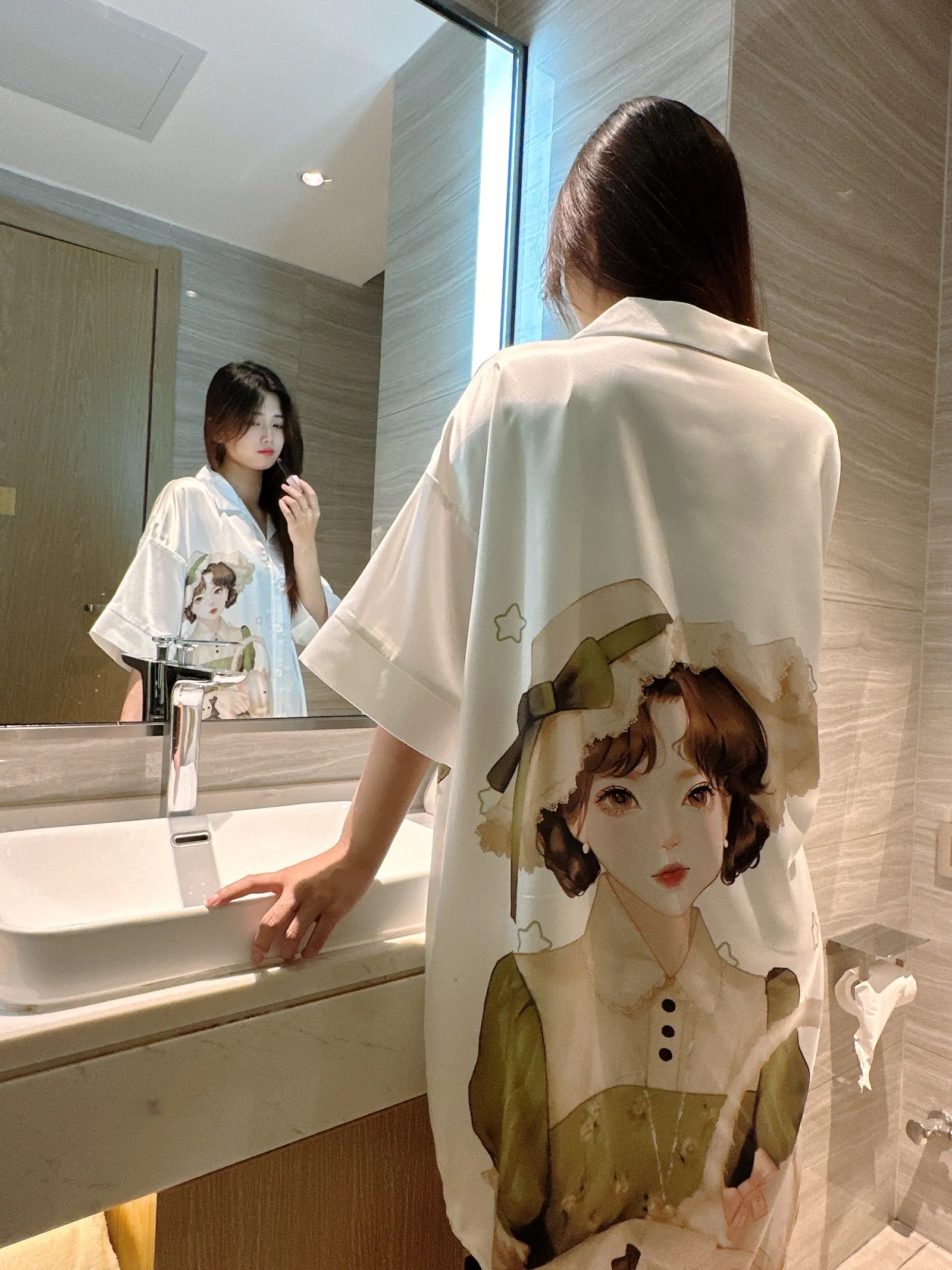 Europe & US Cross-Border Women's Second-Skin Ice Silk Nightgown, Light Luxury Midi Lounge Dress · Wholesale · OEM · Worldwide Shipping - Detail 1