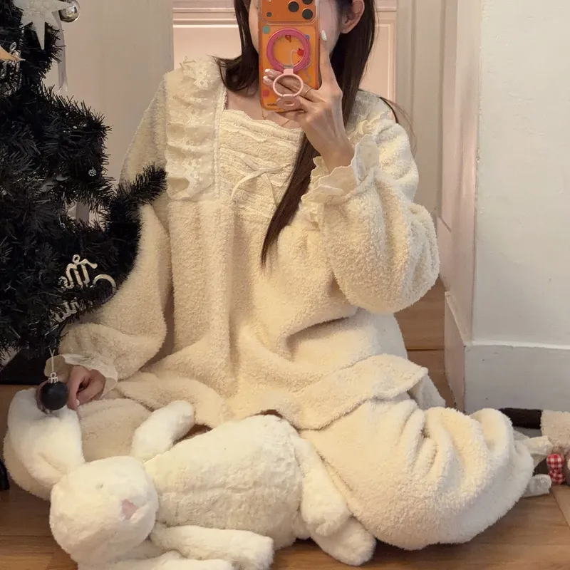 Orange Heart Piyama Musim Dingin Model Baru Bahan Fleece Bertekstur Tebal untuk Wanita Gaya Putri Manis Set Dua Potong Pakaian Rumah · Grosir · OEM · Pengiriman Global - View 1
