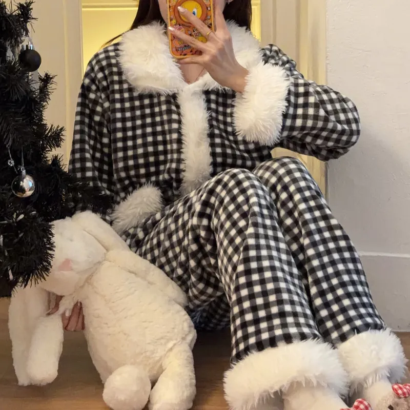 오렌지 하트 겨울 신상 플란넬 보송보송 파자마 여성용 편안하고 따뜻한 투피스 홈웨어 · 도매 · OEM · 전 세계 배송 - View 1