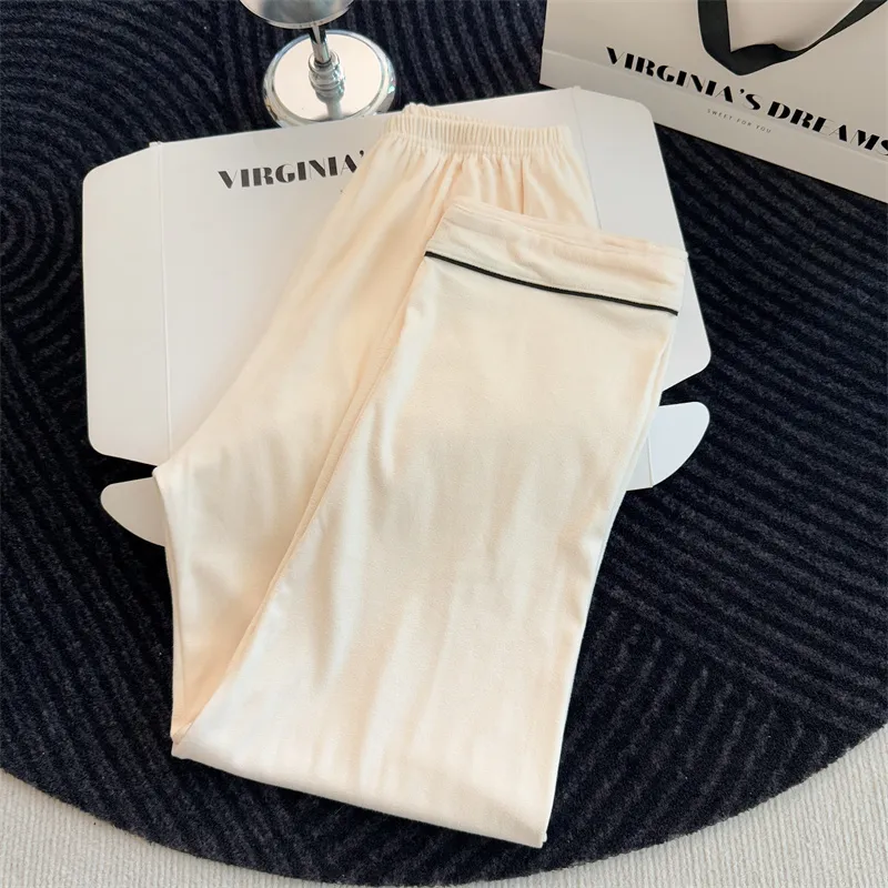 Ensemble de pyjama à manches longues, doublé et épaissi, pour l'automne et l'hiver, saison printemps-automne-hiver · Grossiste · OEM · Mondial - Detail 11