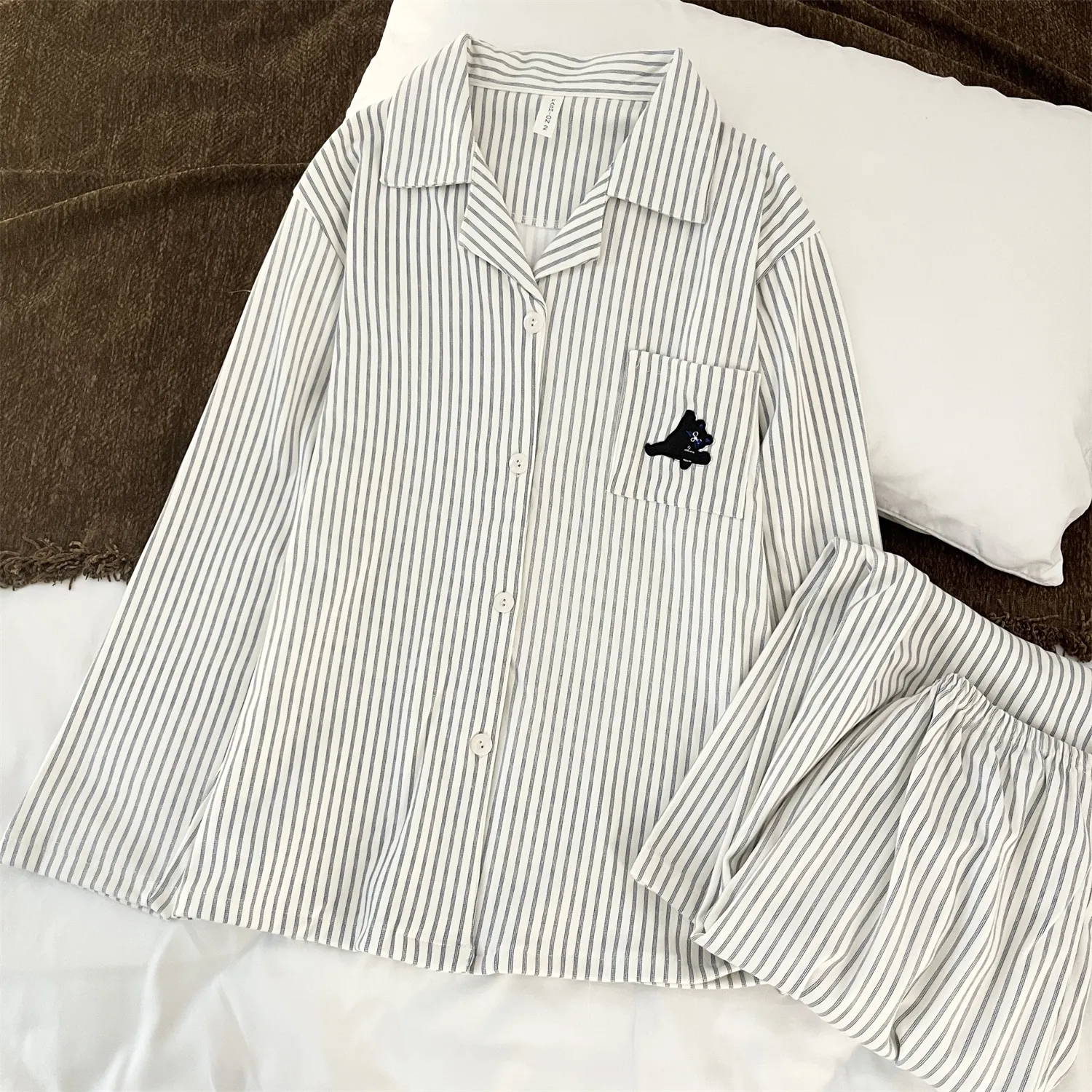 Pyjama couple en velours de laine Dralon - motif chat qui fait le grand écart, nouvelle collection printemps-automne, adorable, portable à l'extérieur, style sweet, ensemble de loungewear · Grossiste · OEM · Mondial - Detail 7