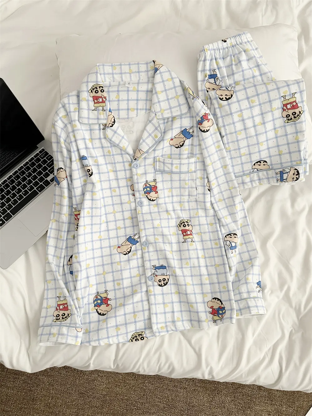 Pyjama couple en velours德绒 - Crayon espiègle, nouvelle collection printemps-automne, adorable, portable à l'extérieur, style sweet, ensemble de loungewear · Grossiste · OEM · Mondial - Detail 8