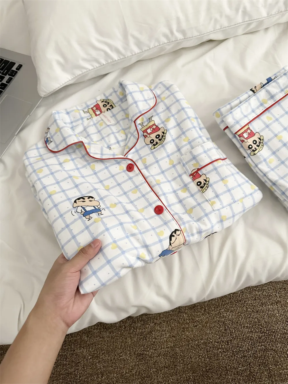 Pyjama couple en velours德绒 - Crayon espiègle, nouvelle collection printemps-automne, adorable, portable à l'extérieur, style sweet, ensemble de loungewear · Grossiste · OEM · Mondial - Detail 16