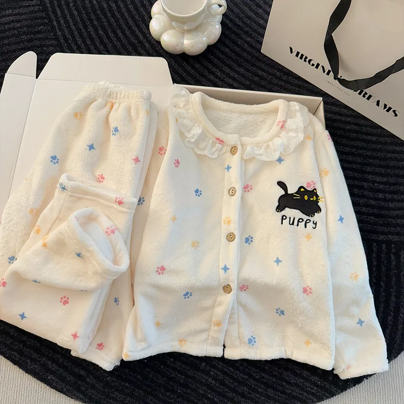 Ensemble en flanelle nouveau modèle 2026, pyjama portable pour filles d'âge intermédiaire et plus · Grossiste · OEM · Mondial - View 1
