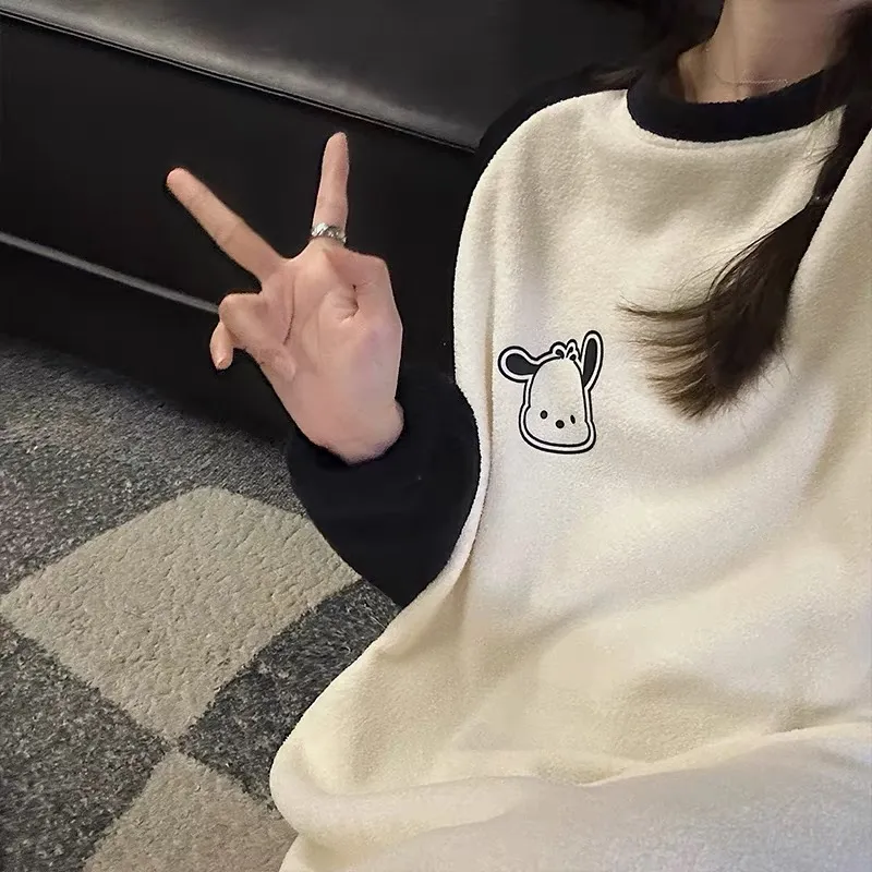 Flannel Nightgown Women Winter Loose Plus Size Coral Fleece Pajamas Women Wearable Outside Cartoon Loungewear · Wholesale · OEM · Worldwide Shipping - View 2