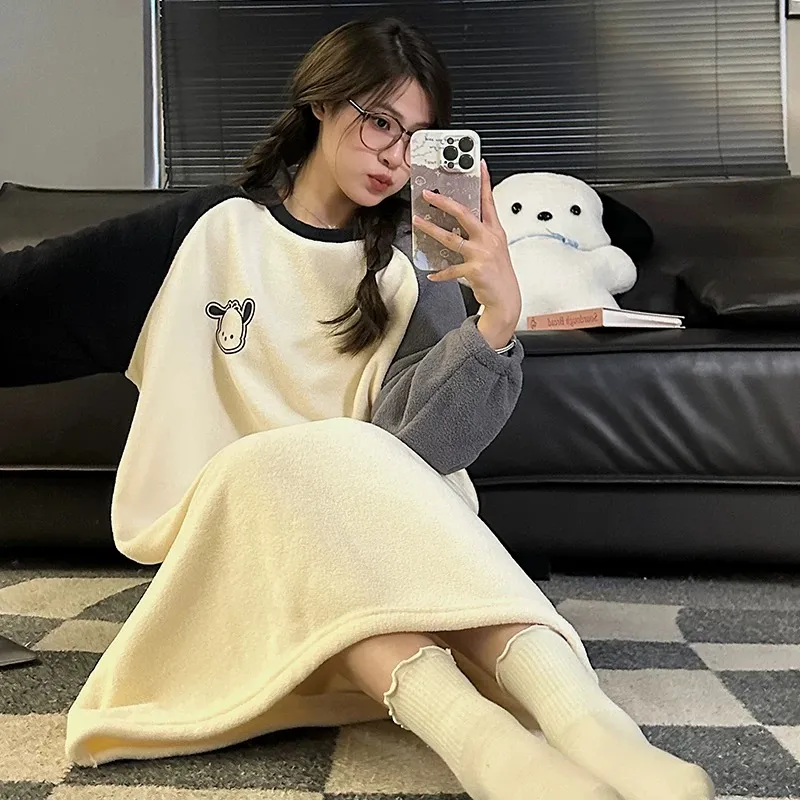 Flannel Nightgown Women Winter Loose Plus Size Coral Fleece Pajamas Women Wearable Outside Cartoon Loungewear · Wholesale · OEM · Worldwide Shipping - View 3