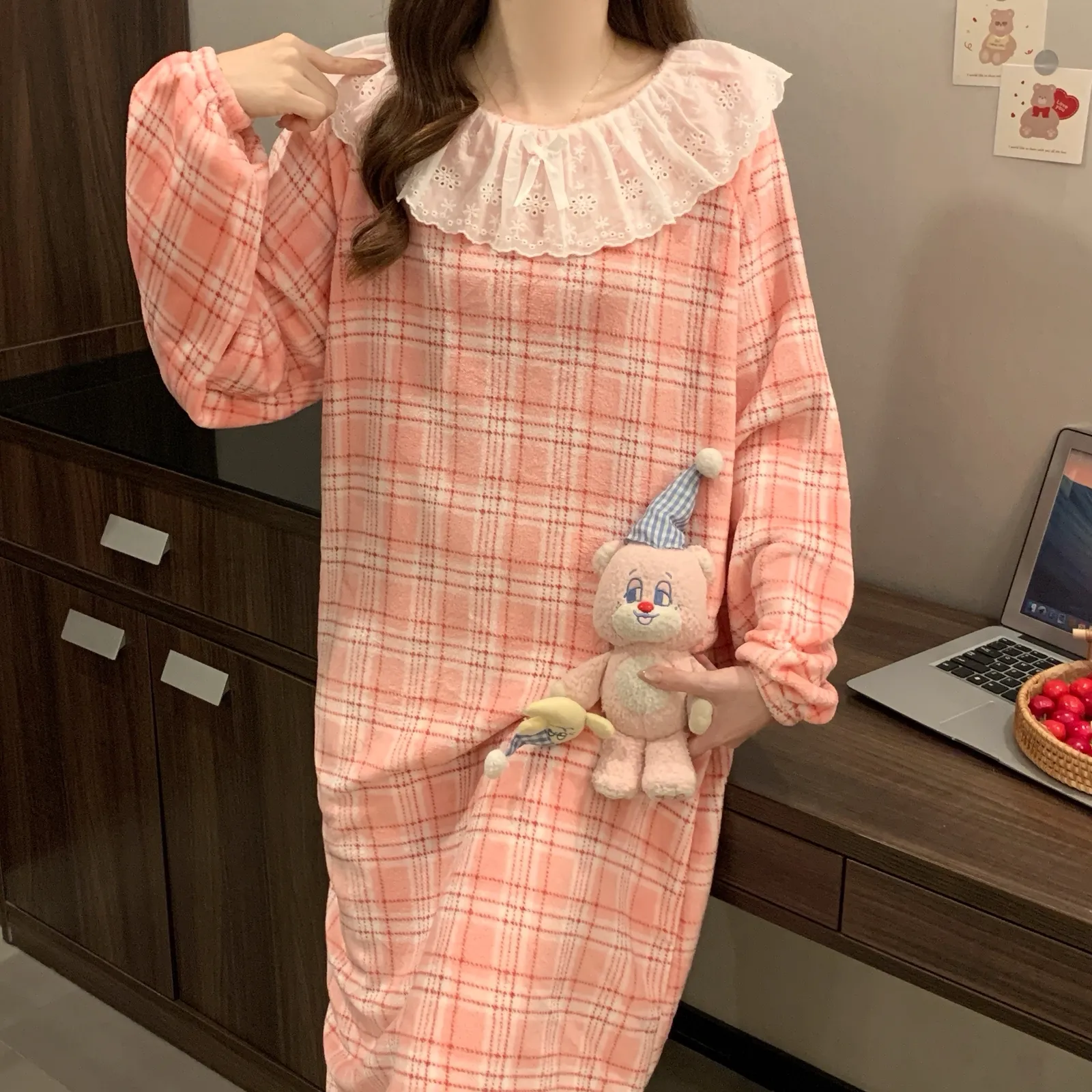 Abaoxi】Flannel Lace Nightdress Women Winter Loose Plus Size Coral Fleece Pajamas Women Cartoon Loungewear · Wholesale · OEM · Worldwide Shipping - View 4