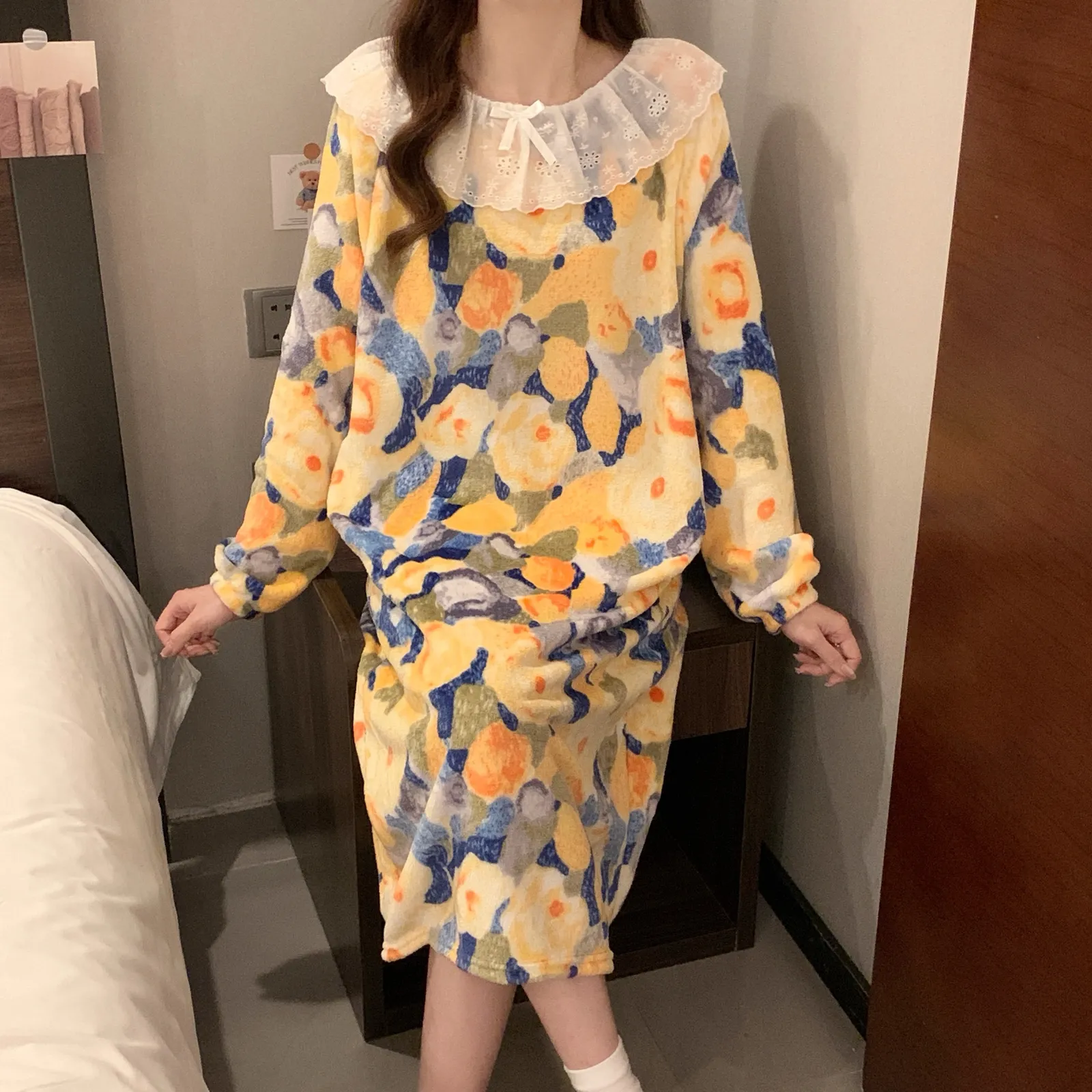 Abaoxi】Flannel Lace Nightdress Women Winter Loose Plus Size Coral Fleece Pajamas Women Cartoon Loungewear · Wholesale · OEM · Worldwide Shipping - Detail 4