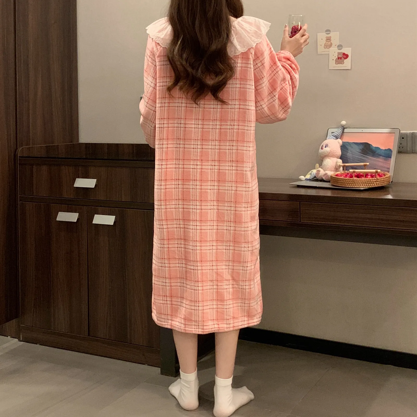 Abaoxi】Flannel Lace Nightdress Women Winter Loose Plus Size Coral Fleece Pajamas Women Cartoon Loungewear · Wholesale · OEM · Worldwide Shipping - Detail 10