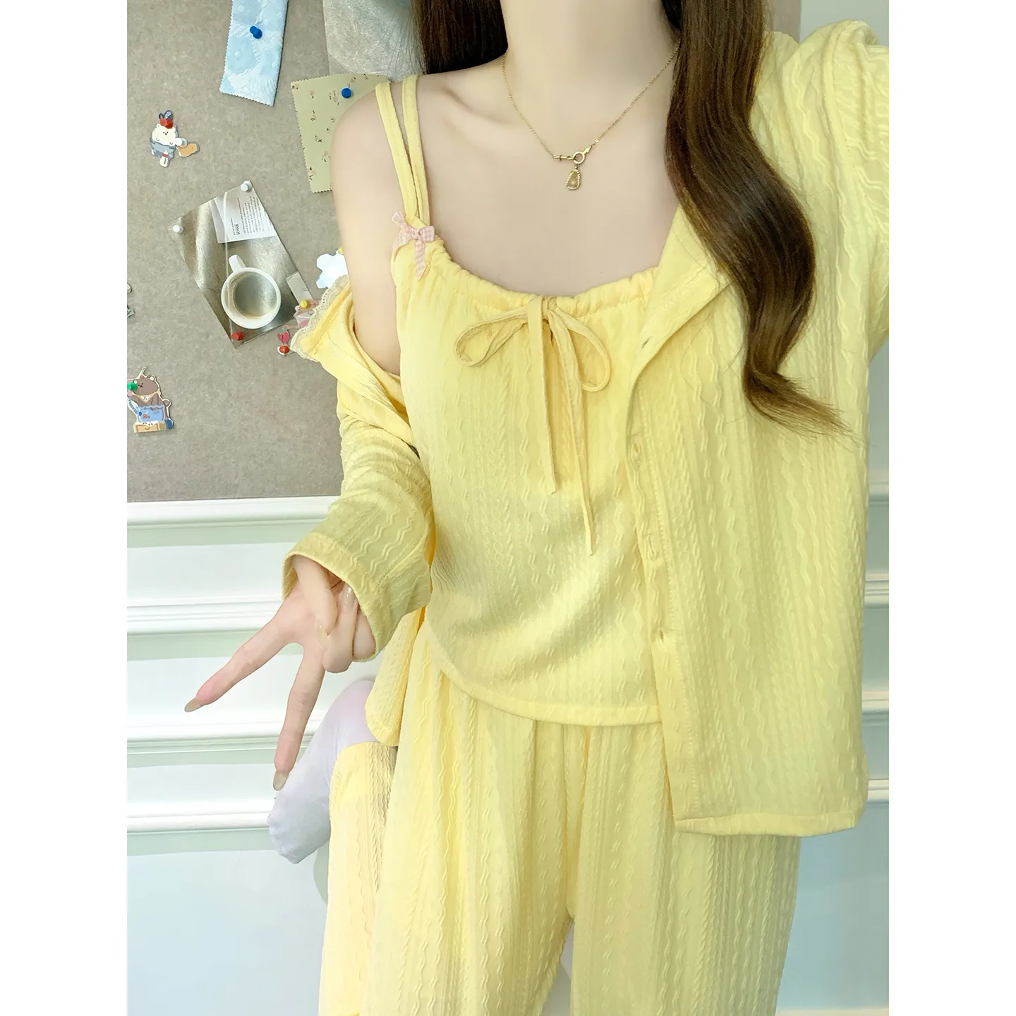 HG-2026 Musim Gugur 6535 Cotton Cami dengan Bantalan Dada Set Tiga Potong Sederhana Manis Lucu Wanita · Grosir · OEM · Pengiriman Global
