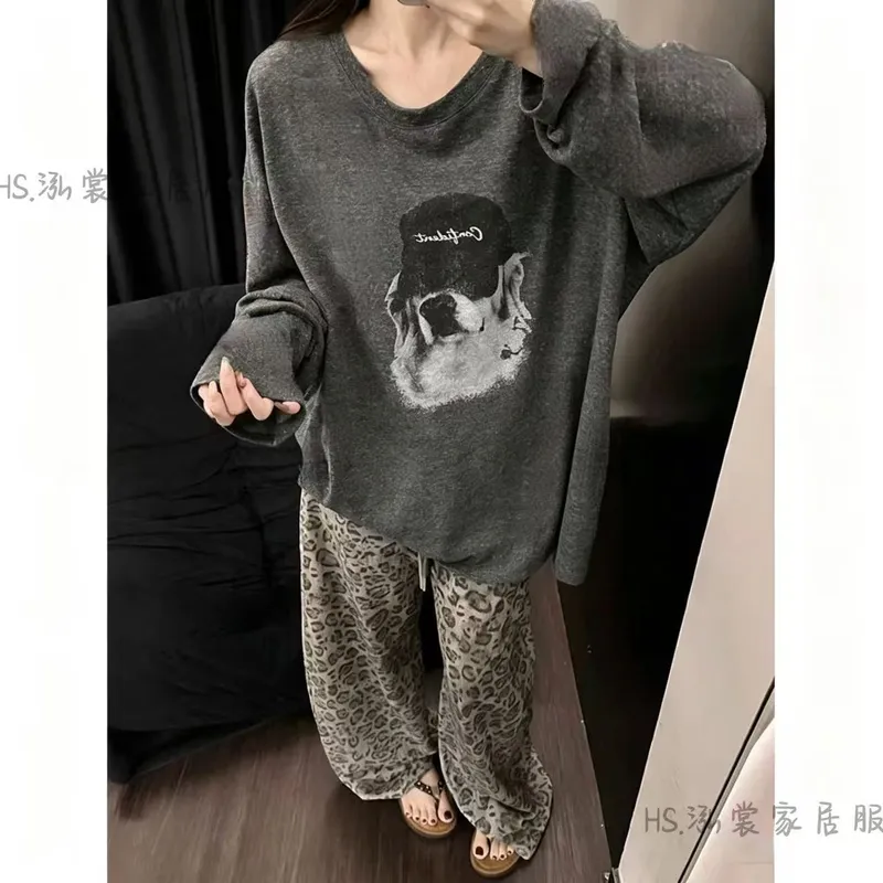 Source Factory Heather Grey Puppy Print Pajamas Women's Long Sleeve Wearable Outside Lazy Style Loungewear · Wholesale · OEM · Worldwide Shipping - View 2