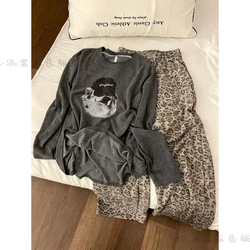 Source Factory Heather Grey Puppy Print Pajamas Women's Long Sleeve Wearable Outside Lazy Style Loungewear · Wholesale · OEM · Worldwide Shipping