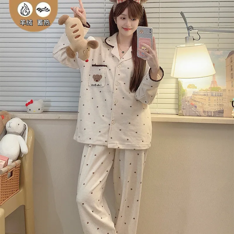 Ensemble pyjama femme en laine polaire, automne-hiver, manches longues, cardigan, imprimé léopard, col revers, portable à l'extérieur, tenue d'intérieur · Grossiste · OEM · Mondial - View 2