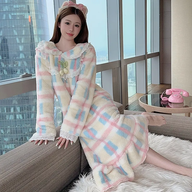 Women's Pajamas Winter New Long Plush Printed Loose Nightdress Plus Size 110kg Wearable Loungewear M-5XL · Wholesale · OEM · Worldwide Shipping - View 2