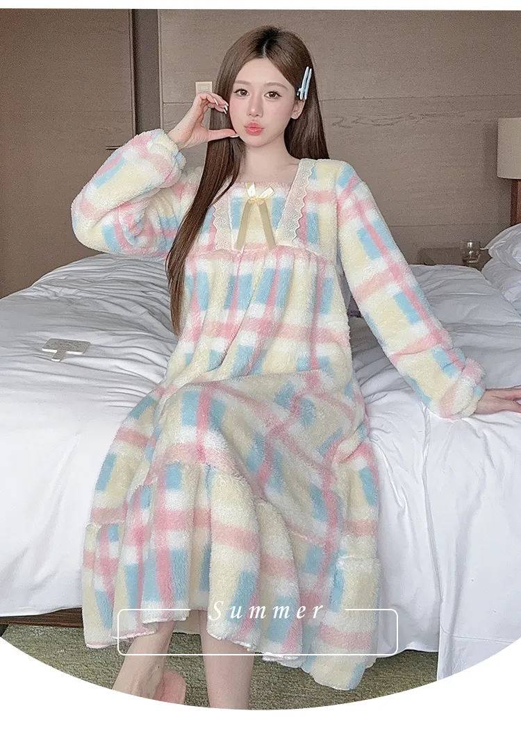 Women's Pajamas Winter New Long Plush Printed Loose Nightdress Plus Size 110kg Wearable Loungewear M-5XL · Wholesale · OEM · Worldwide Shipping - Detail 7