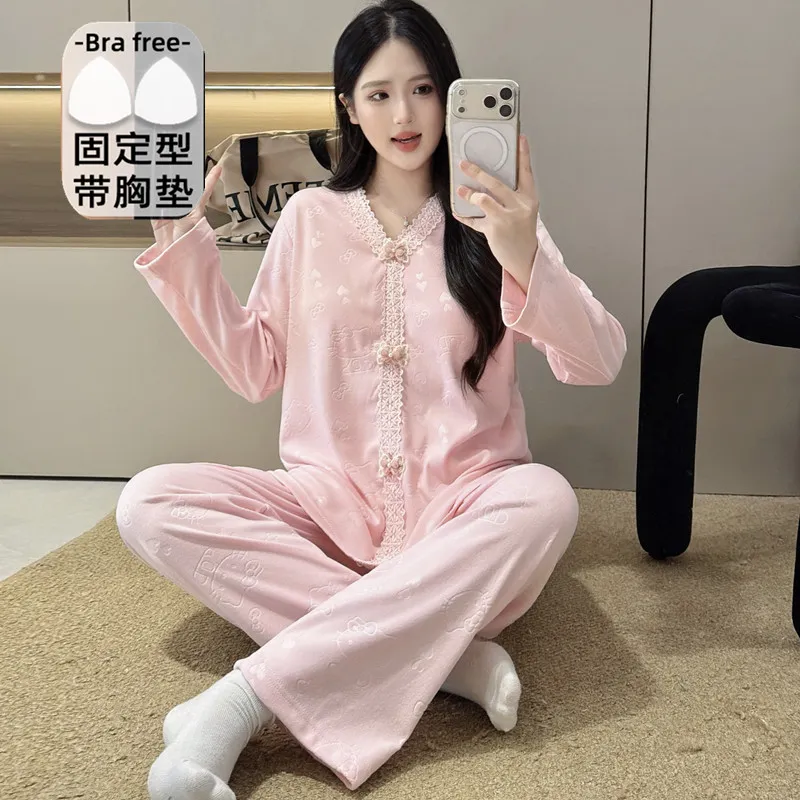 더블벨벳 가을겨울 신상 고정 패드 포함 여성 파자마 스위트 프린세스 칼라 빅사이즈 레이스 긴팔 홈웨어 · 도매 · OEM · 전 세계 배송
