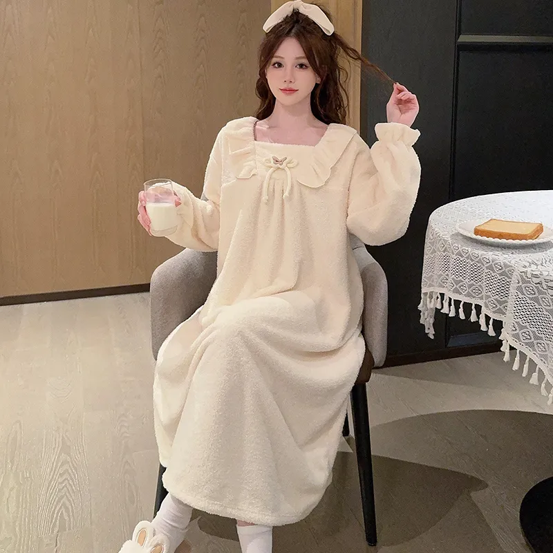 Women's Pajamas Winter New Half-Sherpa Nightdress Korean Style Loose Plus Size Up to 110kg Homewear M-5XL · Wholesale · OEM · Worldwide Shipping - View 1