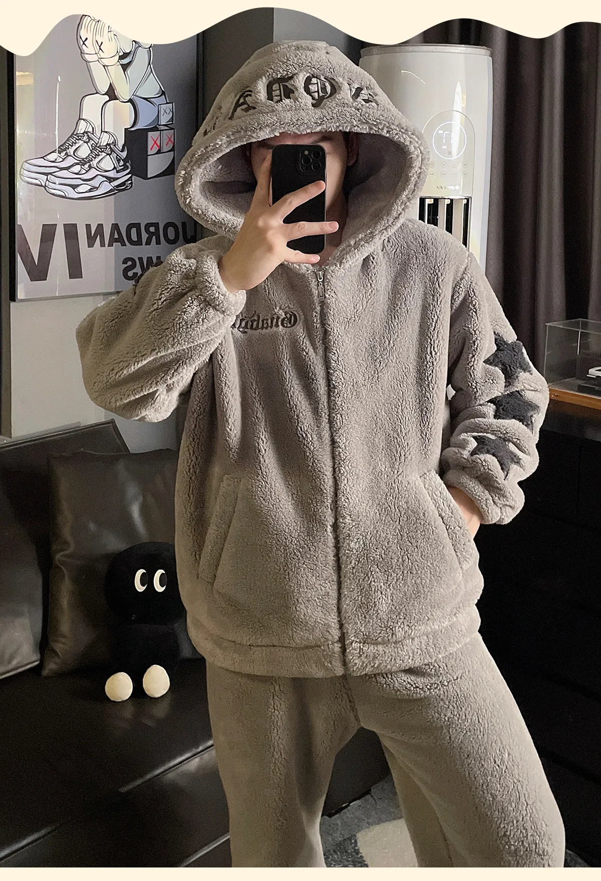 Piyama Pria Model Baru Musim Gugur Musim Dingin Berbulu Tebal dengan Resleting Longgar Flanel Set Pakaian Rumah Dua Potong · Grosir · OEM · Pengiriman Global - Detail 9
