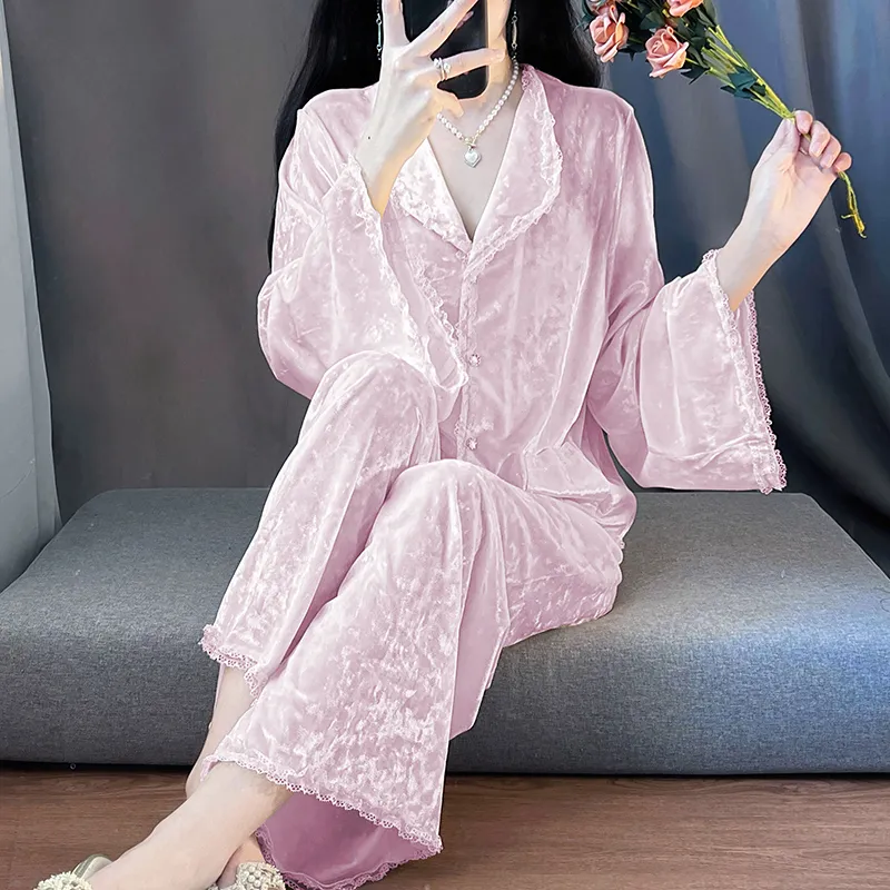 Real Photos - Women's Pajamas Autumn Winter New Style Diamond Velvet Set Casual Plus Size Gold Velvet Loungewear Wearable Outside · Wholesale · OEM · Worldwide Shipping