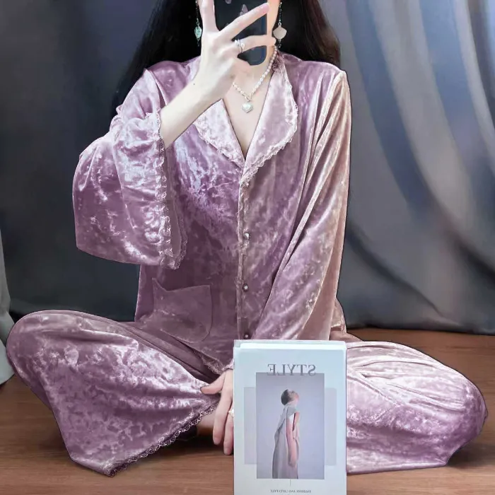 Real Photos - Women's Pajamas Autumn Winter New Style Diamond Velvet Set Casual Plus Size Gold Velvet Loungewear Wearable Outside · Wholesale · OEM · Worldwide Shipping - Detail 3
