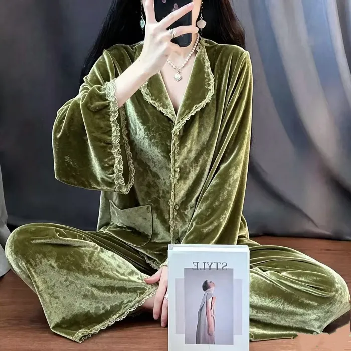Real Photos - Women's Pajamas Autumn Winter New Style Diamond Velvet Set Casual Plus Size Gold Velvet Loungewear Wearable Outside · Wholesale · OEM · Worldwide Shipping - Detail 4