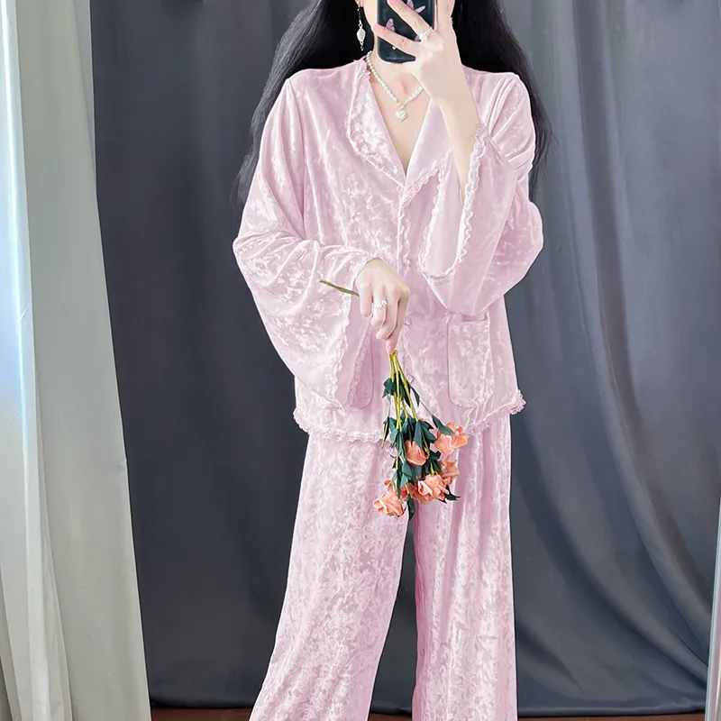 Real Photos - Women's Pajamas Autumn Winter New Style Diamond Velvet Set Casual Plus Size Gold Velvet Loungewear Wearable Outside · Wholesale · OEM · Worldwide Shipping - View 2