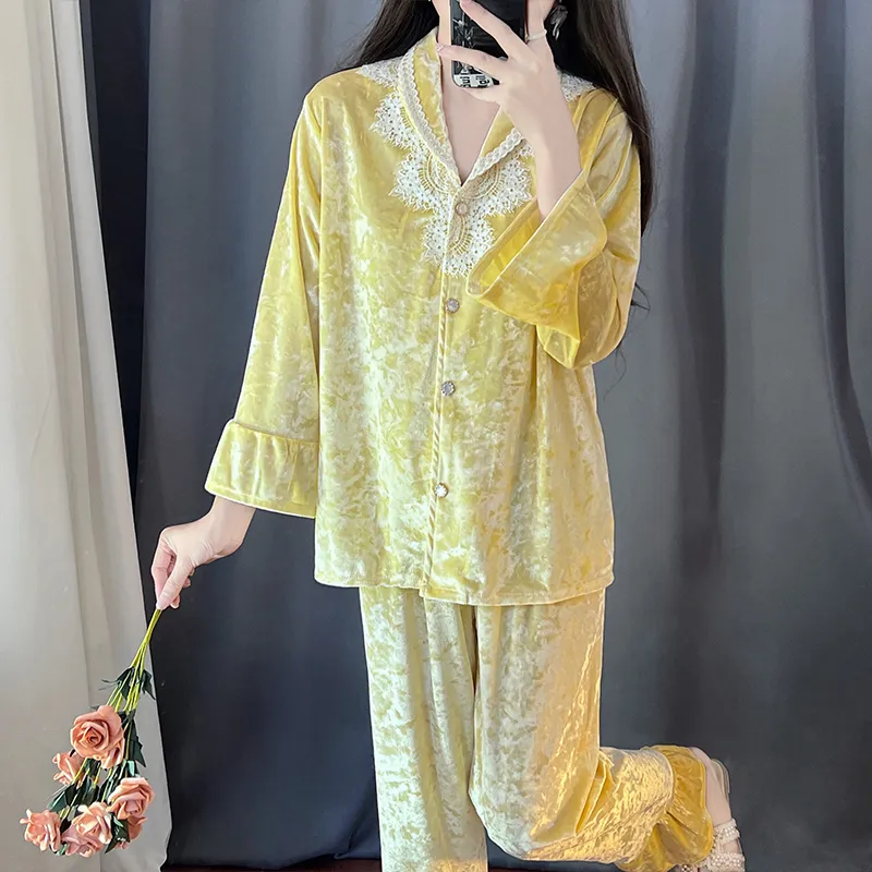 Kaikai Autumn Winter Gold Velvet Pajama Women's New Lapel Simple Fashion Cardigan Two-Piece Homewear Set · Wholesale · OEM · Worldwide Shipping - View 4