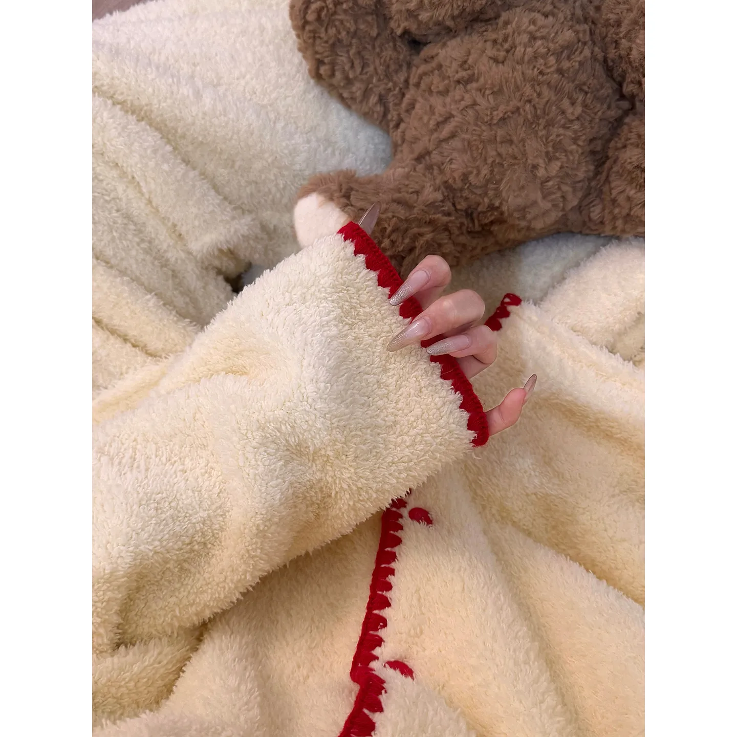 Zhenbei Fleece Cardigan Pajamas Women Winter 2026 New Thickened Warm Plus Size Loungewear Set · Wholesale · OEM · Worldwide Shipping - View 2