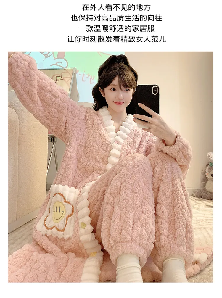 Pyjama femme en jacquard, style princesse sucrée pour l'hiver, robe de nuit mi-longue, manches longues, pantalon long, grande taille jusqu'à 110 kg, vêtements d'intérieur · Grossiste · OEM · Mondial - Detail 19