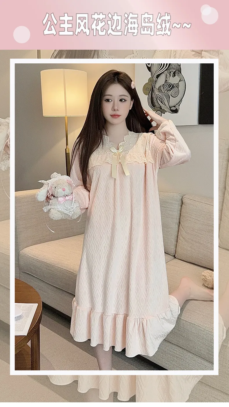 Shuimeifu French Elegant Palace Style Island Velvet Nightdress Women Autumn Winter Sweet Gentle High-End Homewear · Wholesale · OEM · Worldwide Shipping - Detail 2