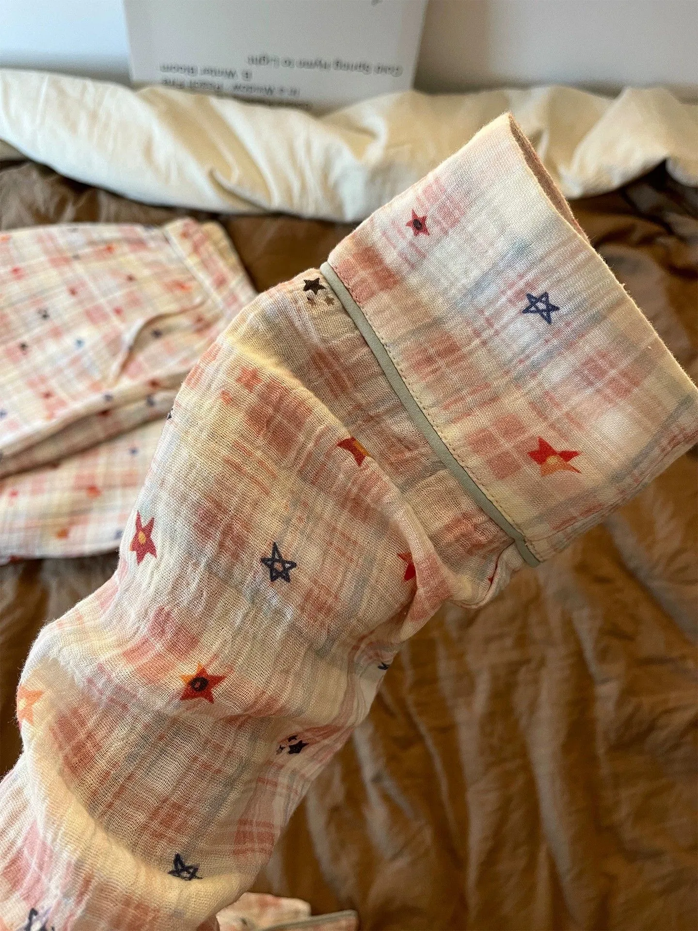 Xinyi Autumn Winter New Star Print Pajama Set Women 140g French Sweet Plaid Loose Casual Loungewear · Wholesale · OEM · Worldwide Shipping - Detail 7