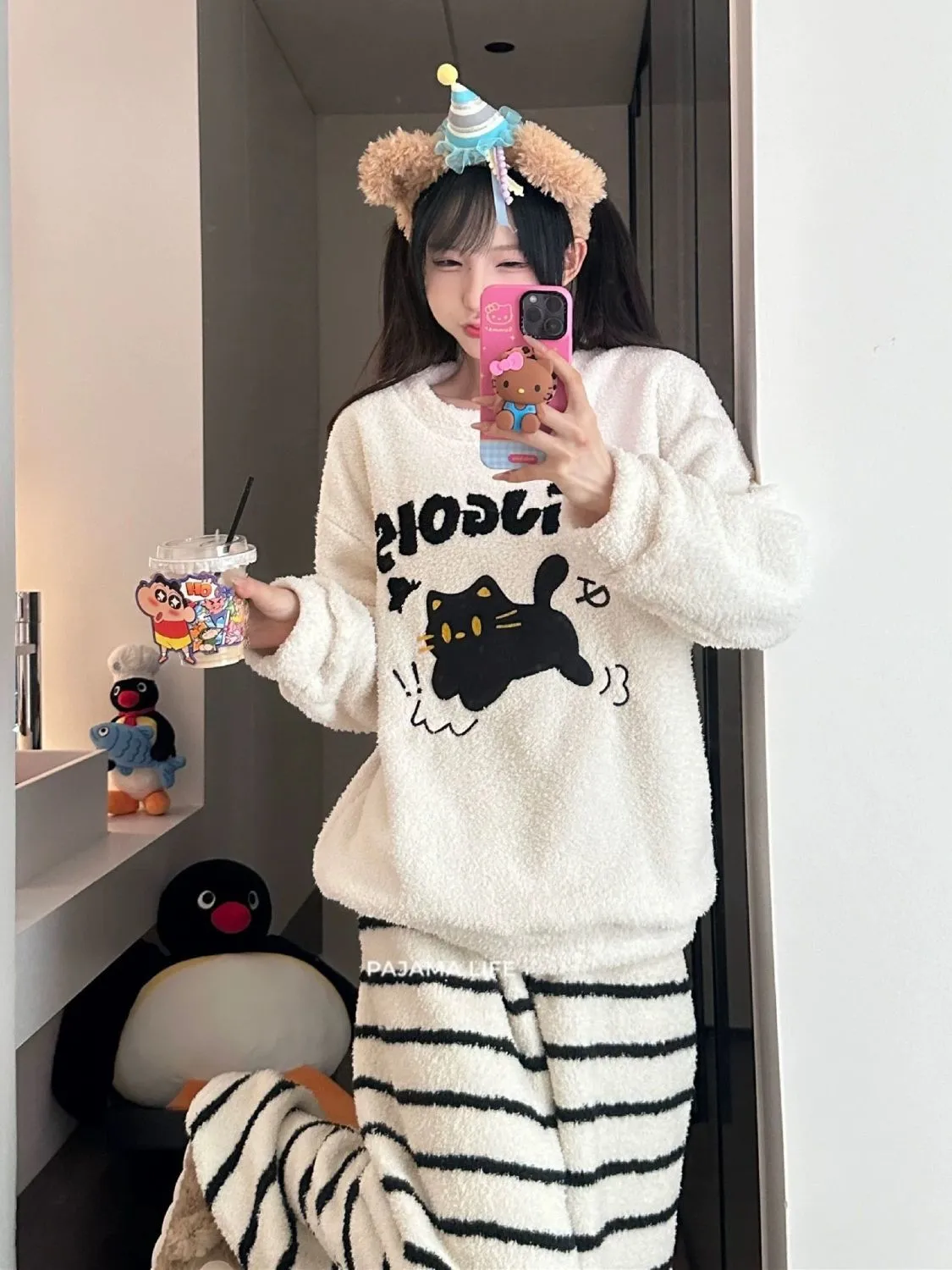 Half Fleece Pajama Women 2025 Autumn Winter Loose Fleece-Lined Warm Sweet Cute Loungewear 2-Piece Set · Wholesale · OEM · Worldwide Shipping - View 2