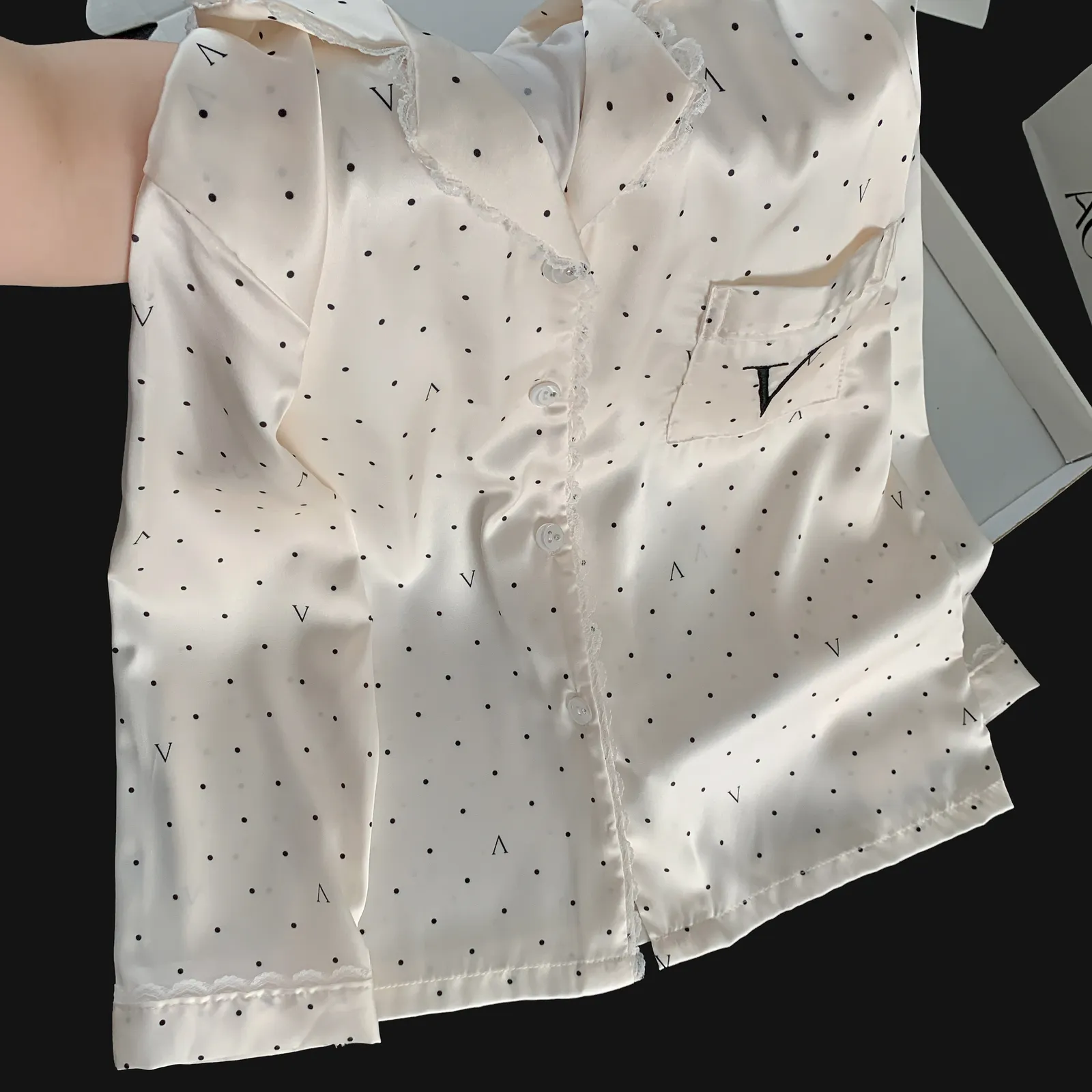 Ice Silk Long-Sleeve Long Pants Pajama Set, Polka Dot V-Neck, Lace Trim, Minimalist Loungewear · Wholesale · OEM · Worldwide Shipping - Detail 7