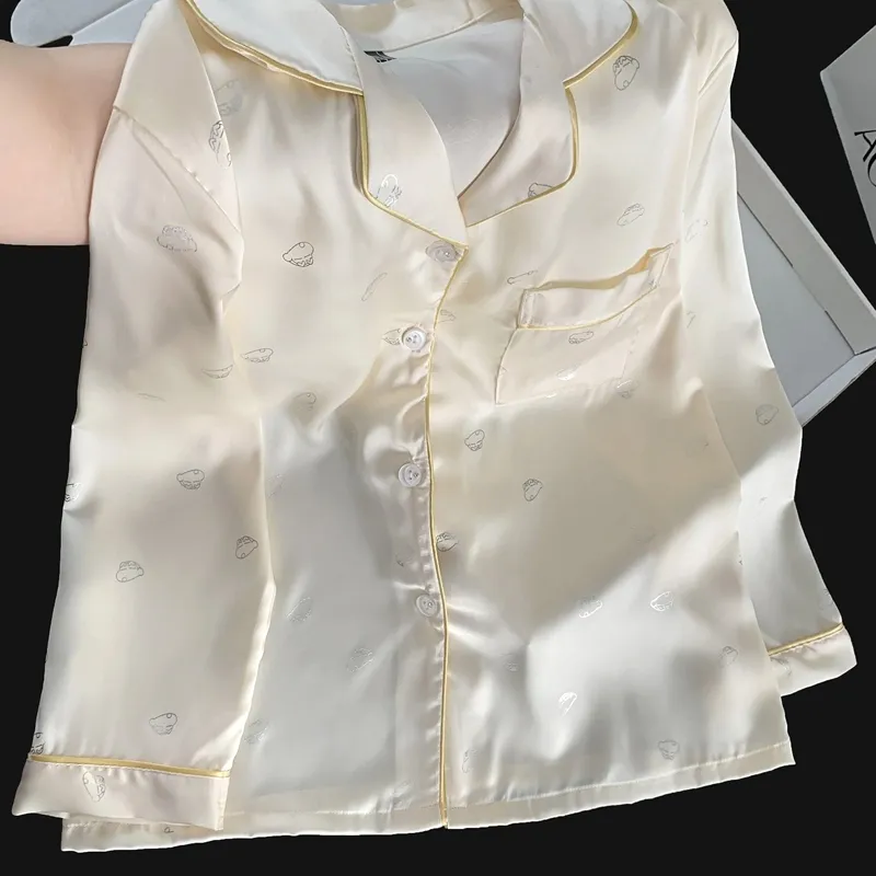 Set Piama Ice Silk Lengan Panjang Celana Panjang, Shinnosuke Cetak Foil Perak, Apricot, Loungewear Minimalis Lucu · Grosir · OEM · Pengiriman Global - Detail 7