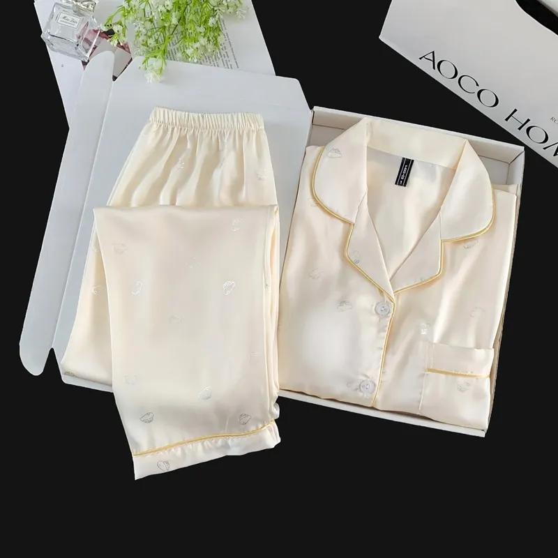 Set Piama Ice Silk Lengan Panjang Celana Panjang, Shinnosuke Cetak Foil Perak, Apricot, Loungewear Minimalis Lucu · Grosir · OEM · Pengiriman Global - Detail 10
