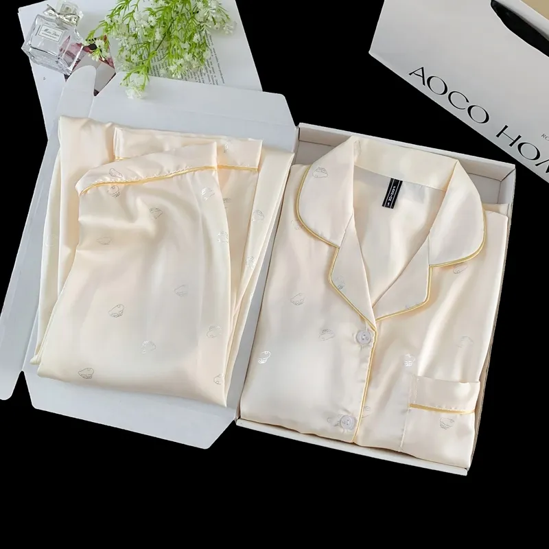 Set Piama Ice Silk Lengan Panjang Celana Panjang, Shinnosuke Cetak Foil Perak, Apricot, Loungewear Minimalis Lucu · Grosir · OEM · Pengiriman Global - Detail 8