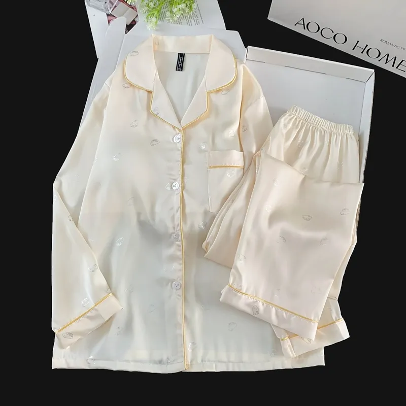 Set Piama Ice Silk Lengan Panjang Celana Panjang, Shinnosuke Cetak Foil Perak, Apricot, Loungewear Minimalis Lucu · Grosir · OEM · Pengiriman Global - View 2
