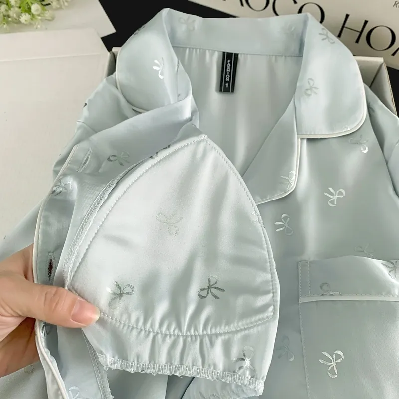Pyjama Soie Glacée Double Long Confortable Haut de Gamme Bleu Argenté Petit Nœud Mignon Sucré Vêtement Maison · Grossiste · OEM · Mondial - Detail 4