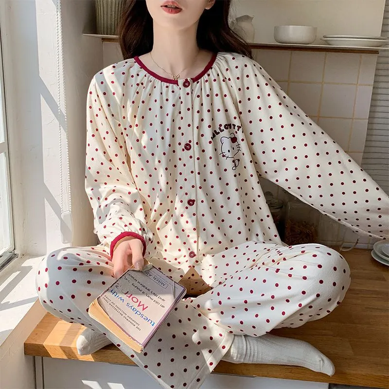 한국 스타일 자수 강아지 파자마 여성 가을겨울 독일 벨벳 라운드넥 귀여운 보온 홈웨어 2피스 세트 · 도매 · OEM · 전 세계 배송 - View 4