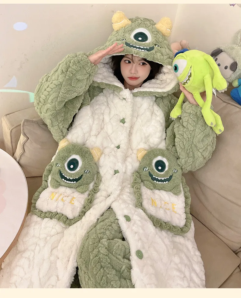 Women's Winter Three-Layer Thickened Thermal Coral Fleece Quilted Mid-Length Robe Set with Cartoon Print Homewear Set · Wholesale · OEM · Worldwide Shipping - Detail 9