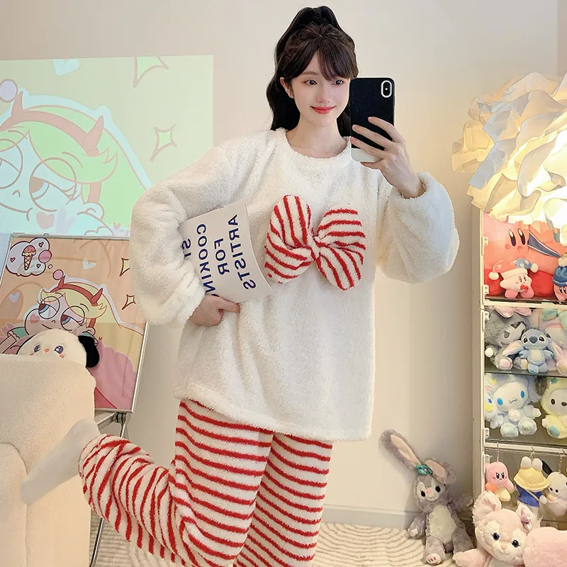 Yidiemeng Winter Half Fleece Striped Sweet Princess Long Sleeve Plus Size 110kg Loungewear Set · Wholesale · OEM · Worldwide Shipping - View 4